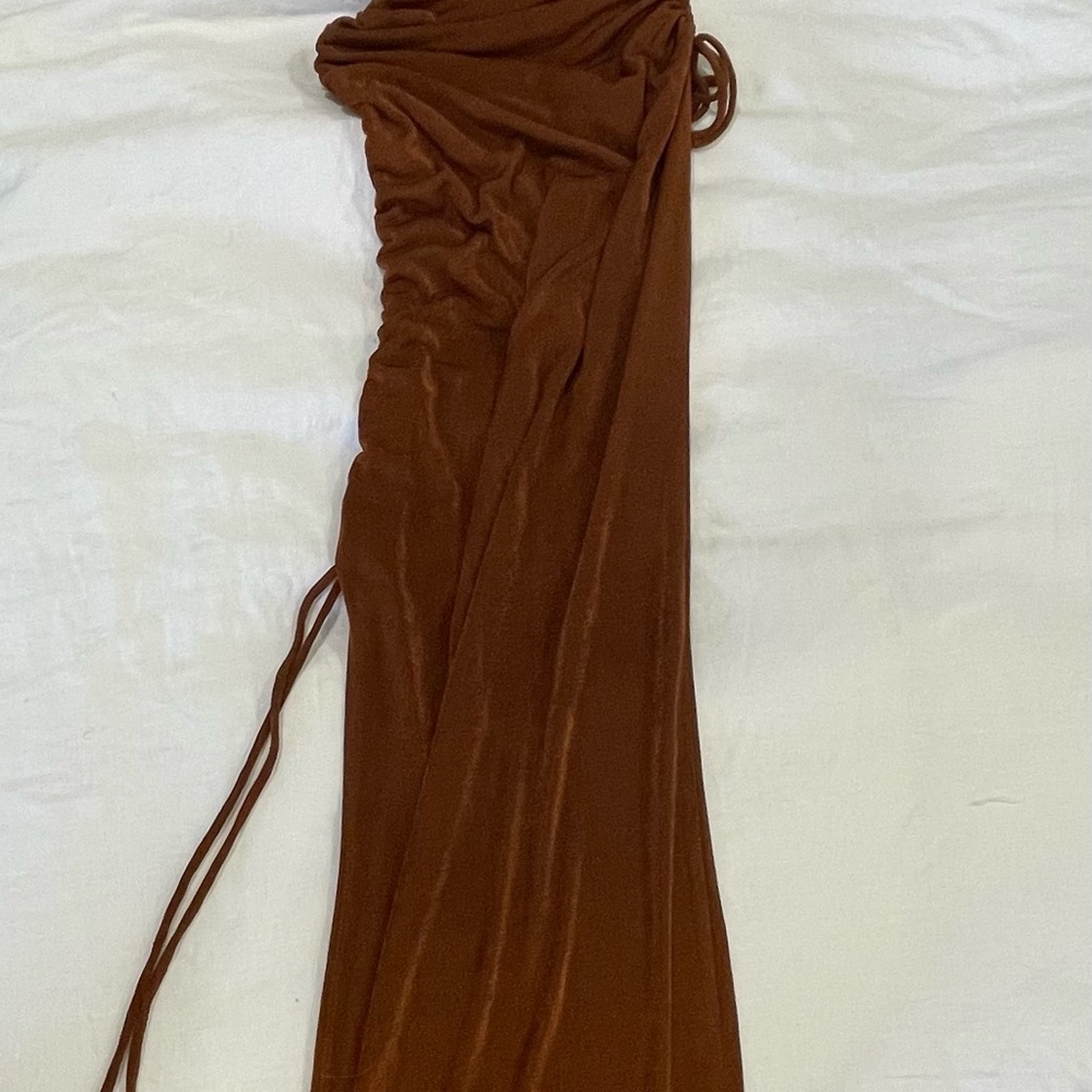 Rust dress - Picture 3 of 3